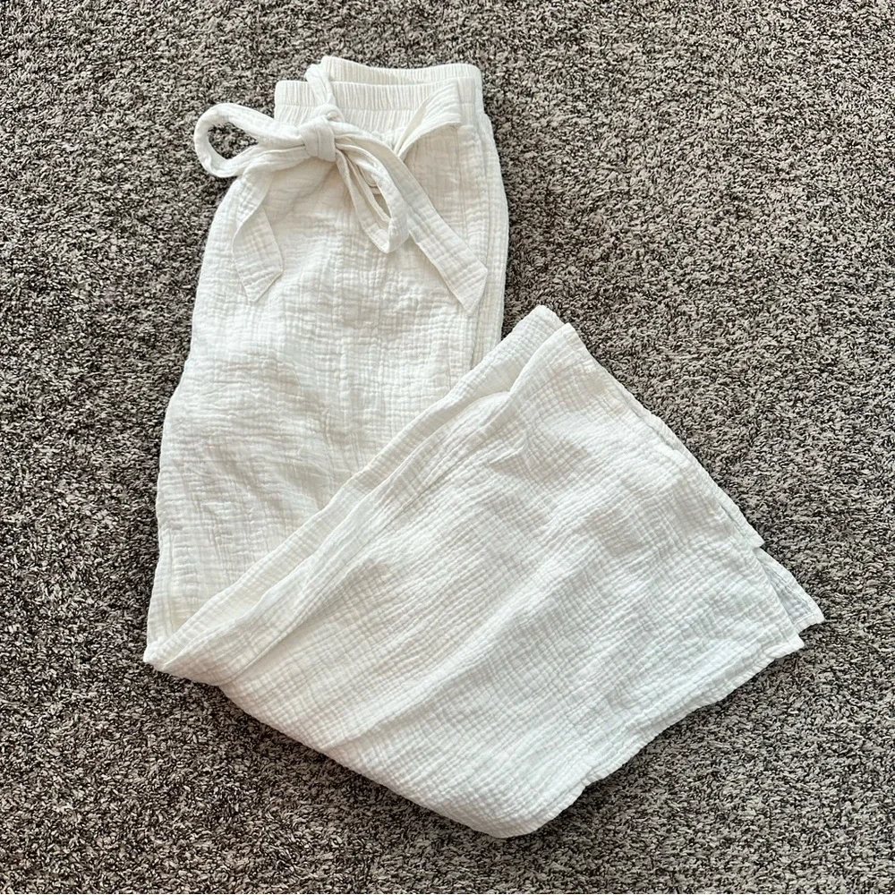 Pink Lily Got Enough Time Ivory Open Leg Belted Beach Pants - Picture 2 of 4